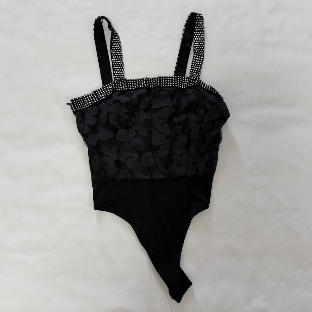 NASTY GAL BLACK FLORAL RHINESTONE BODYSUIT